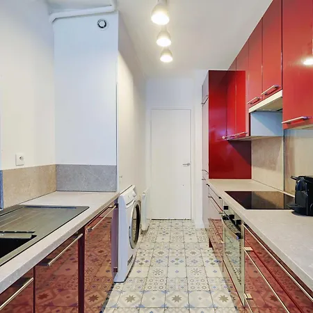 Daire Beautiful 2br 6p - Eiffel Tower Paris