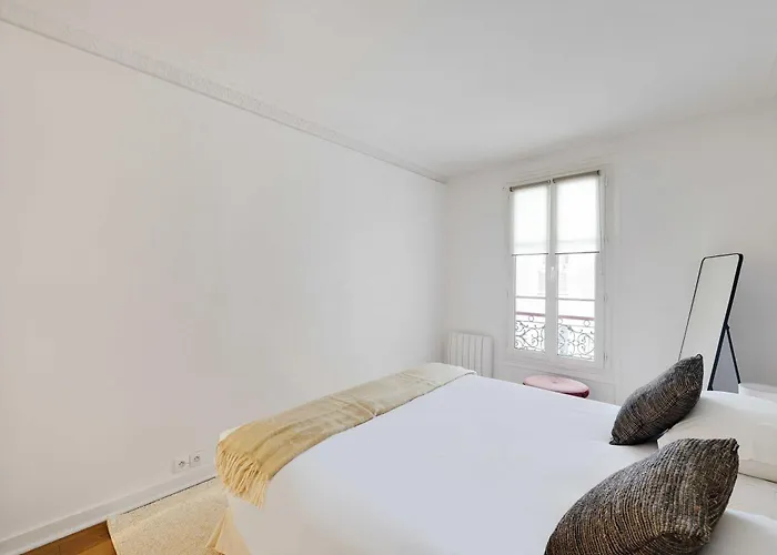 Beautiful 2br 6p - Eiffel Tower 公寓 巴黎