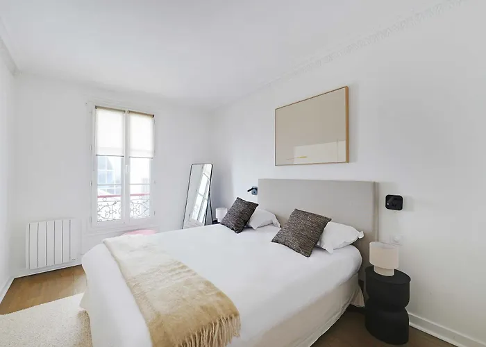 Beautiful 2br 6p - Eiffel Tower 巴黎