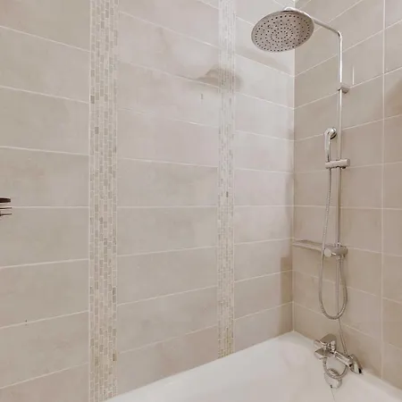 Beautiful 2br 6p - Eiffel Tower Parijs